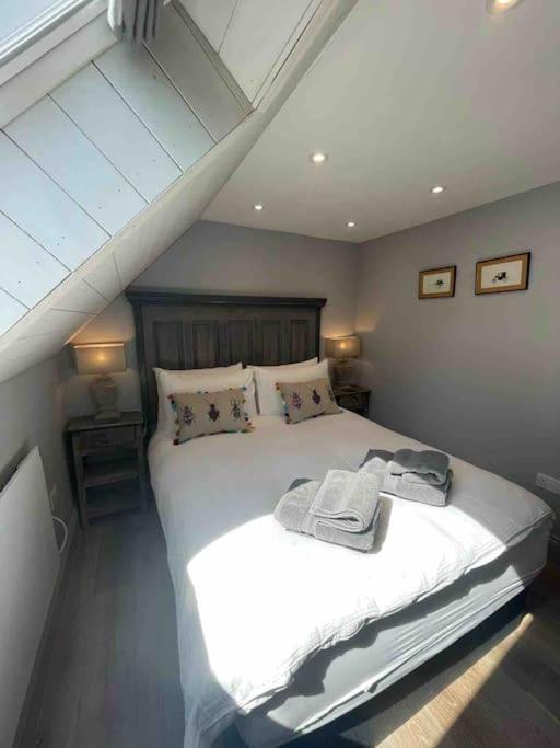 The Carriage House Villa Salisbury Exterior foto